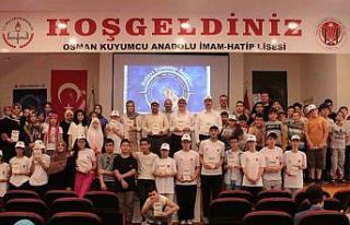 Gençlere kitap okuma alışkanlığı kazandıracak...