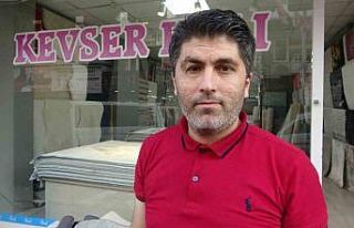 Girdiği tavanda mahsur kalan haylaz kedi led aydınlatma...