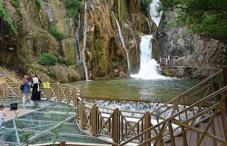 Günpınar Şelalesi’ne ziyaretçi akını