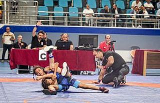 Güreşin Sultanı Şirin KAHRAMAN Türkiye Şampiyonu...