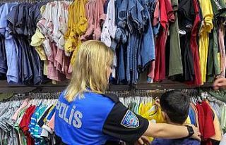 Hakkari polisi sevindirmeye devam ediyor