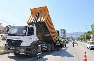Hatay Büyükşehirden, E-5 karayolunda beton asfalt...