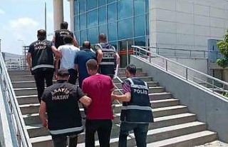 Hatay’da hırsızlık şüphelisi 3 kişi yakalandı