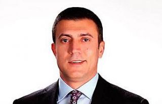 Hınıs Belediye Başkanı kürsüde kalp krizi geçirdi