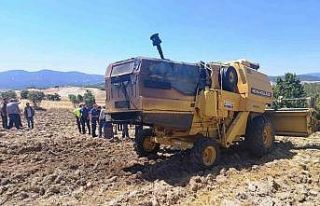 Hisarcık’ta biçerdöverden çıkan yangında 7...