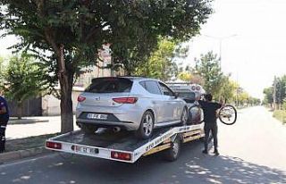 Iğdır’da korkunç kaza: Otomobilin çarptığı...