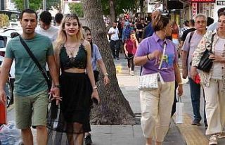 İranlılar Van’ı mesken tuttu