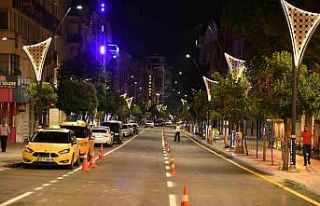 Isparta’nın cadde ve sokakları ışıl ışıl...
