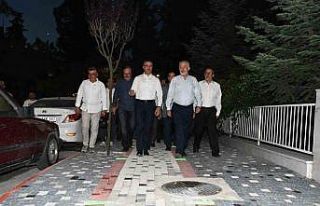 İstasyon Caddesi yeni yüzüyle kent estetiğine...