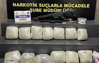 İzmir’de 7 adrese eş zamanlı uyuşturucu baskını:...