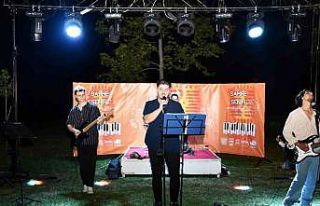 İznik’te sahne gençlerin