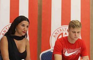 Jakub Kaluzinski Antalyaspor’da