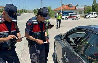 Jandarmadan helikopter destekli trafik denetimi