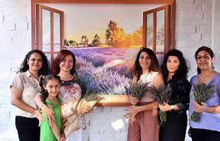 Kadınlar hem kazanıyor hem de Mersin’in tanıtımını...