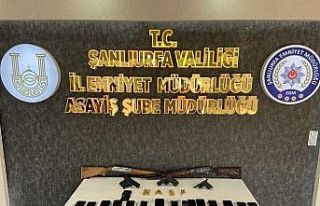 Kandırdıkları kişilerden şantajla para aldıkları...