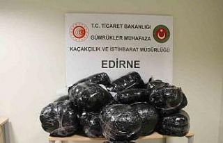 Kapıkule’de 2 milyon TL değerinde gelinlik ele...