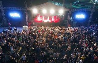 Karacabey ıhlamur festivalinde Samida coşkusu