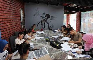 Karakalem kursu yoğun ilgi görüyor