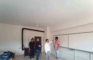 Karaköy ilkokulunda inceleme yaptı