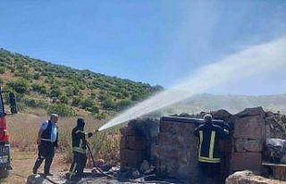 Karaman’da çıkan yangında bağ evi kullanılamaz...