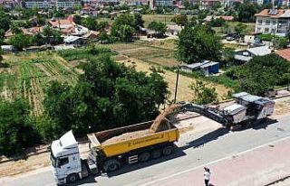Karatay’da yol ve asfalt seferberliği sürüyor