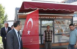 Kars Belediyesi Halk Ekmek Büfelerini yeniledi
