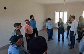 Kaymakam Sülün, vatandaşların dertlerini dinliyor