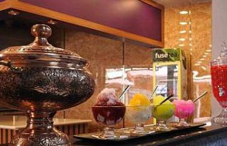 Kilisliler kavurucu sıcakta ’bici bici’ ile serinliyor