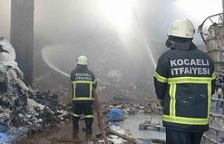 Kimyasal atık malzemelerini soğutma çalışmaları...