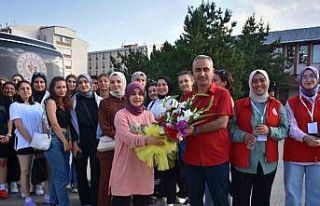 Kızlar ‘Anadoluyuz Biz’ kapsamında Erzurum’da