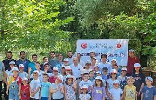 Kofçaz’da kurs öğrencilerinin piknik keyfi