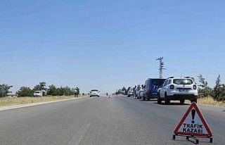 Kontrolden çıkan otomobil devrildi: 2 yaralı