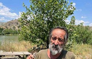 Köpeğinin yerini söyleyene 100 bin TL ödül verecek