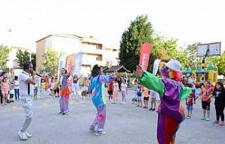 Körfez’de mahalle şenlikleri başladı
