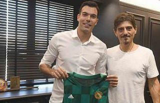 Kostas Sloukas, Ergin Ataman yönetimindeki Panathinaikos’a...