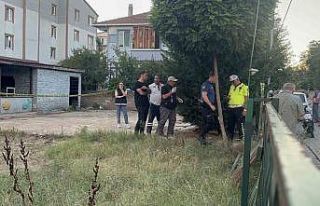 Kötü kokuların geldiği alanda cansız bedeni bulundu