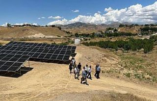 Kozluk’ta güneş enerjisi ile tarımsal sulama