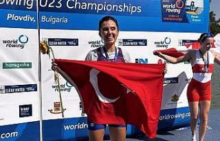 Kürekte kadınlardan büyük başarı