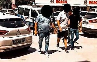 Kuşadası’nda aranan şahıslar polis ekiplerine...