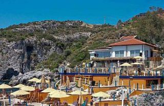 Kuşadası’nda güneşin en güzel battığı yerde...