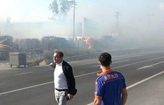Kütahya’daki anız yangını porselen fabrikası...
