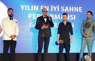 Kütahyalı sanatçı Gölge Rayan, 3 ödül birden...