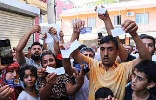 Kuyumcunun 600-700 milyon liralık emanet altınlarla...