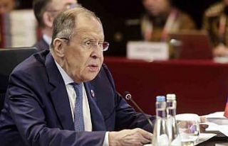 Lavrov: "Ukrayna’ya verilecek F-16’lar nükleer...