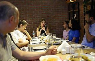 LGS sınavına giren ikiz kardeşler derece yaptı