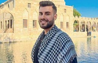 Makyaj Sanatçısı Mustafa Aktaş’tan pozitif yaşam...