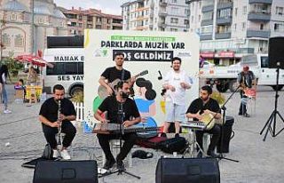 Mamak’ta parklardan müzik sesi yükseliyor