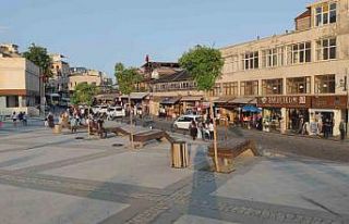 Mardin, sıcak havaya rağmen turistlerin rotasında