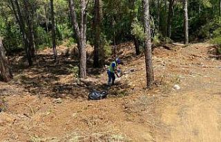 Marmaris Belediyesi geniş bir alanda temizlik çalışmalarını...