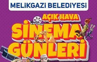 Melikgazi; Açık Hava Sineması ile yaz akşamlarını...